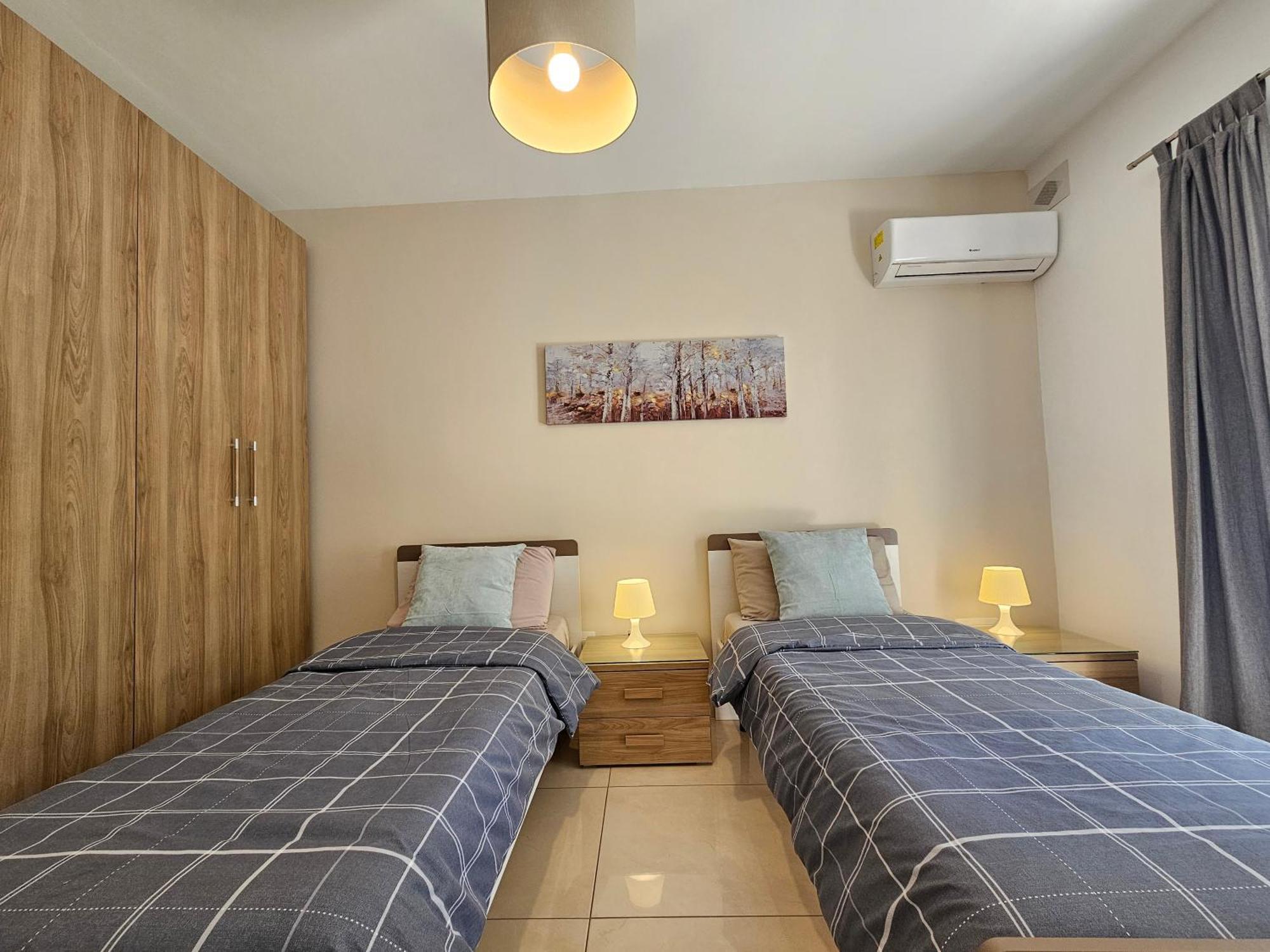Sealine Apartment เซนต์พอลส์เบย์ ภายนอก รูปภาพ